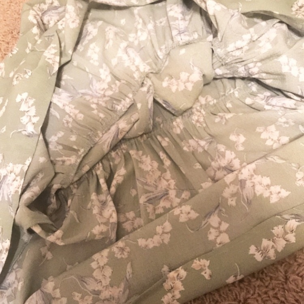 Shirt - Picture 7 of 8